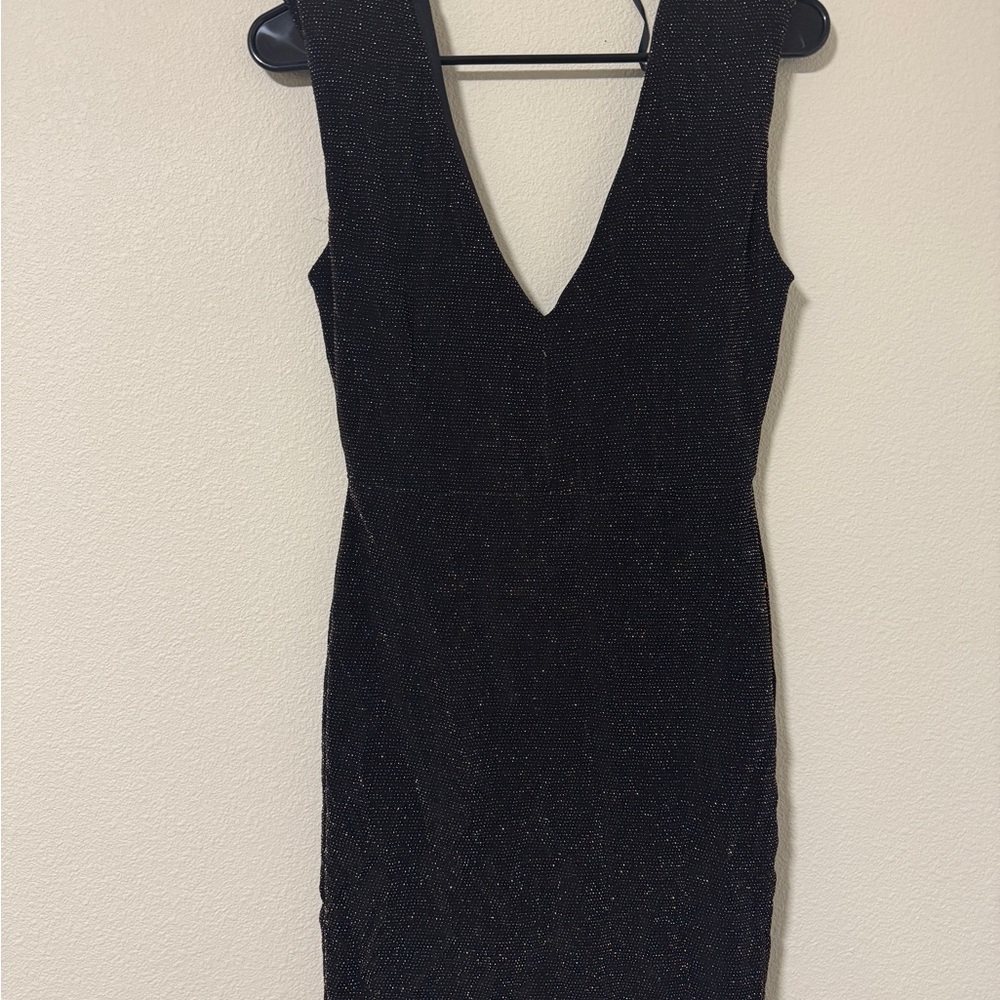 Elegant Black Sleeveless Dress